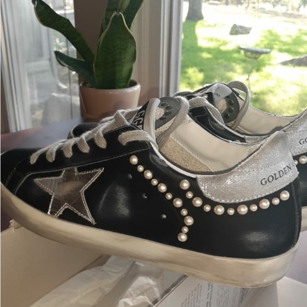 Black leather & pearl Golden Goose Sneakers